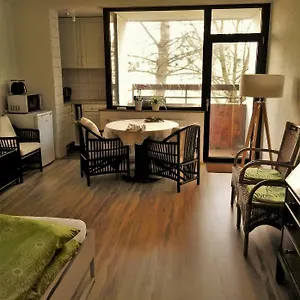  Appartement Ruhiges Apt. Direkt Am Naherholungsgebiet Mit Seeblick, Zentrum 5min, Messe 18min